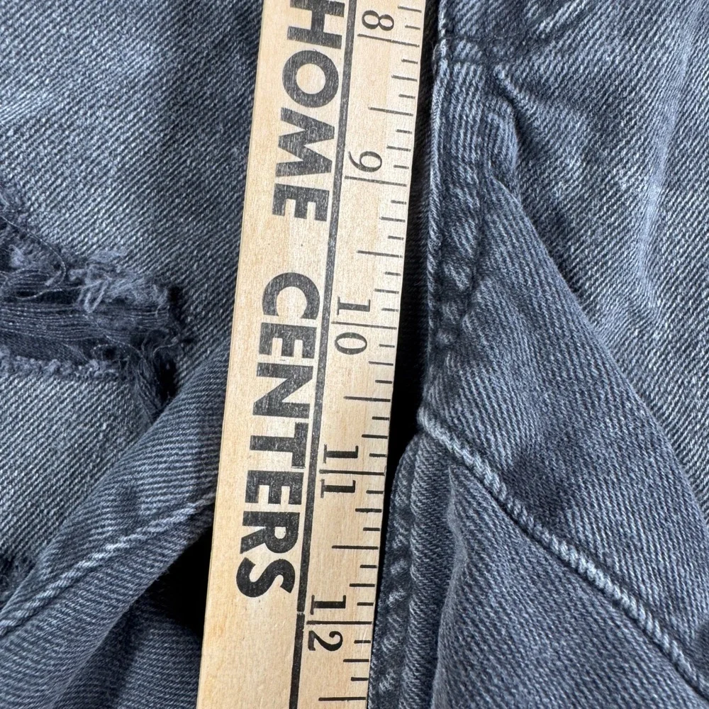 American Eagle Baggy Short 8 29